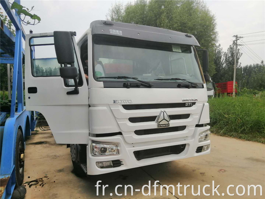 Sinotruck Howo 6x4 Truck Head 371hp 6